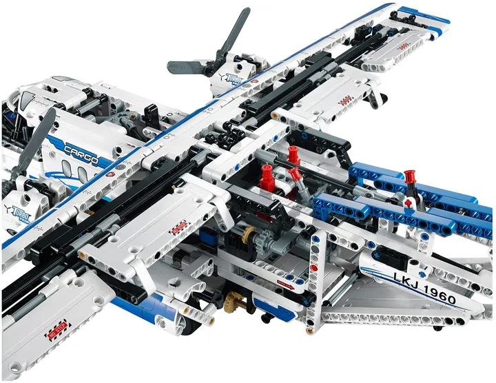 Vorschaubild 3 LEGO technic 42025 Frachtflugzeug
